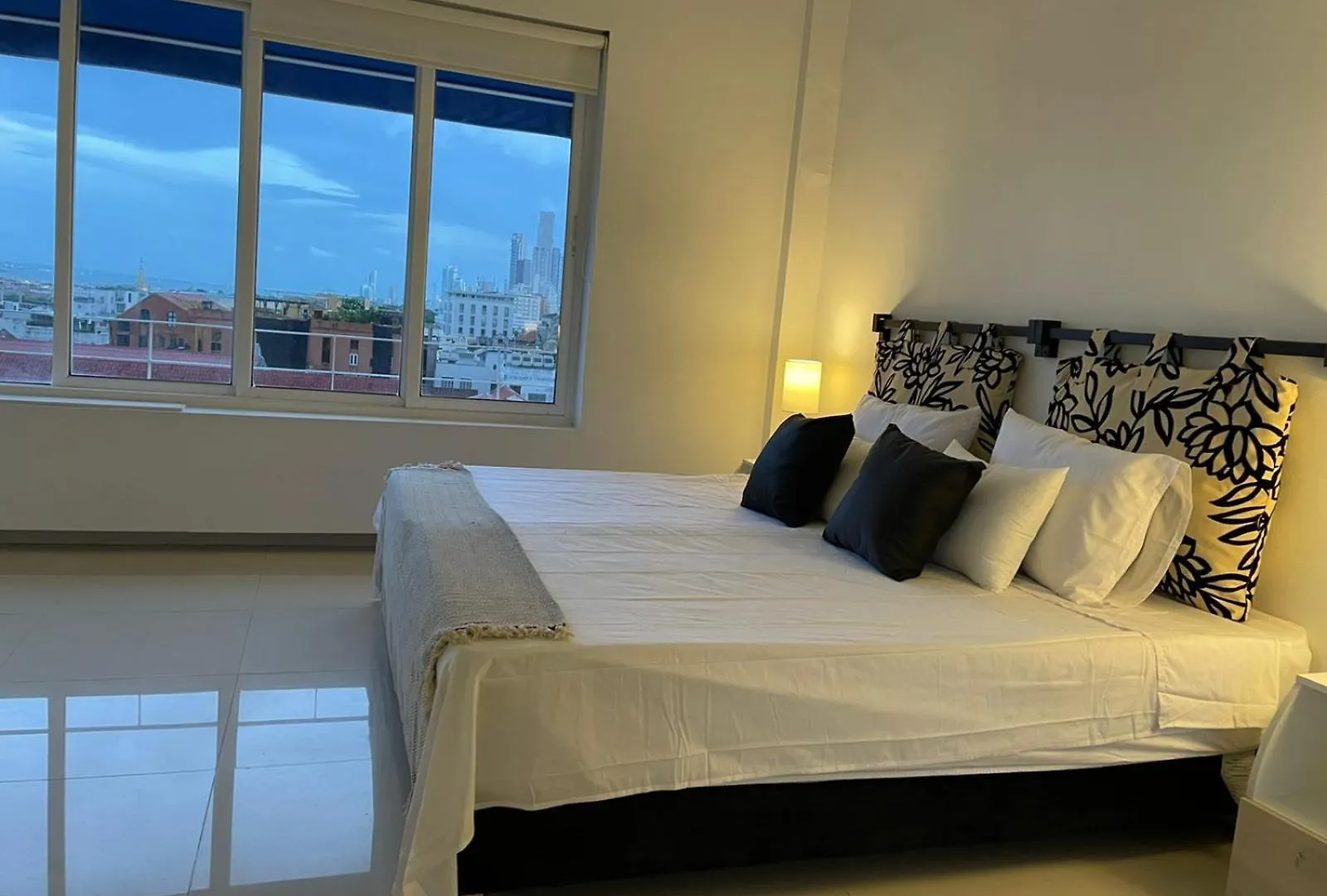 Cartagena Hermosos Apartamentos En La Ciudad Vieja דירה